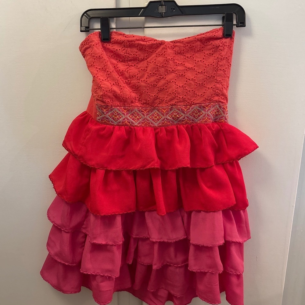 Flying Tomato Womens Red Pink Tiered Ruffle Strapless Mini Dress Eyelet Boho M